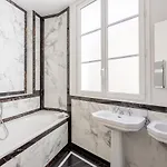 Apartmán La Du Senateur